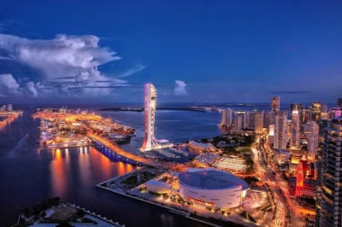 Nové zábavní centrum a rozhledna Skyrise Miami