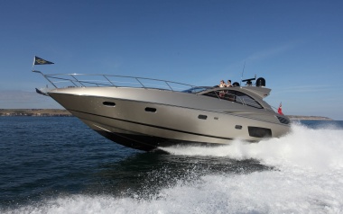 Sunseeker Predator 60