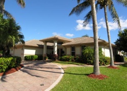 4325 Intracoastal Dr