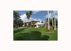 15212 Fisher Island Dr Unit: 15212