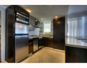 1550 Drexel Av Unit: 102