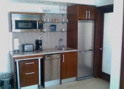 1060 Ocean Dr Unit: D209