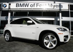 BMW X-6 50i